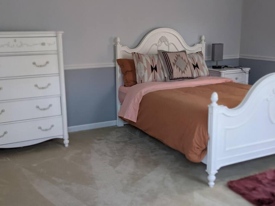 Serenity Manor In Scenic Weston Near Westport, Ct المظهر الخارجي الصورة